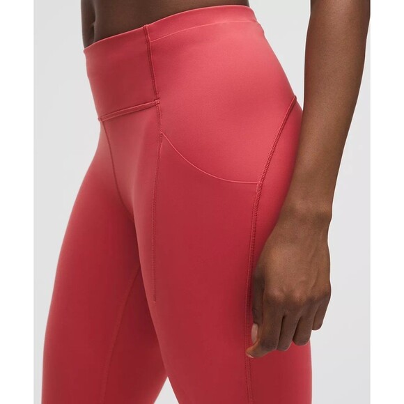 NWT Lululemon swift speed HR tight 25” size 4 - Picture 5 of 6